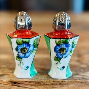 Vintage Japanese Blue Flower Glazed Salt And Pepper Shaker Set.